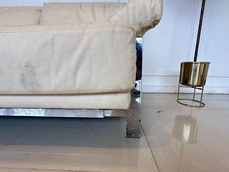 โซฟา 3 ที่นั่ง เบาะหนังแท้ผิวสัมผัส โครงขาเหล็กชุปโครมเมียม  รูปที่ 10