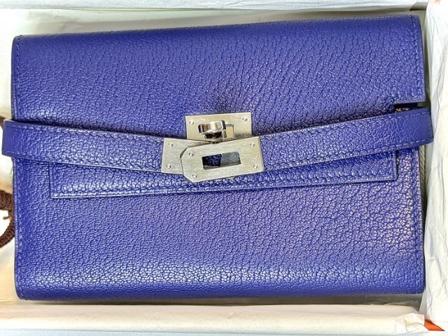 กระเป๋าสตางค์ Hermes Kelly medium wallet รูปที่ 3