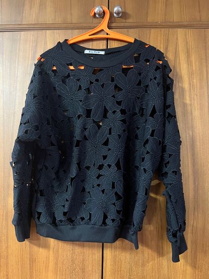 เสื้อลูกไม้เก๋ๆ