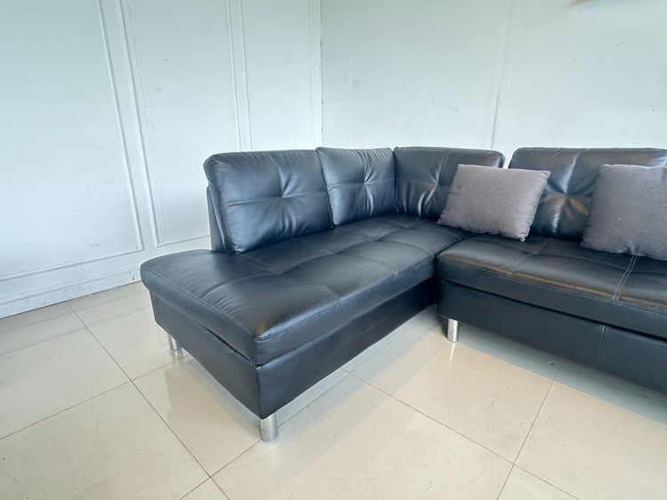 โซฟาเข้ามุม เบาะหนัง PU สีดำดึงดุม โครงไม้ MDF ขาเหล็ก  รูปที่ 9