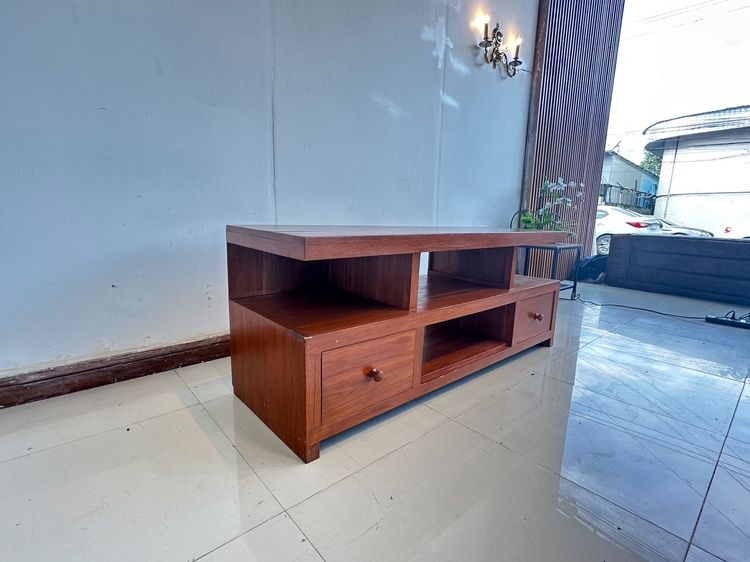 ตู้วางทีวีไม้สัก สไตล์วินเทจ 2 ลิ้นชัก 4 ช่องวางของ สีน้ำตาลแดง รูปที่ 3