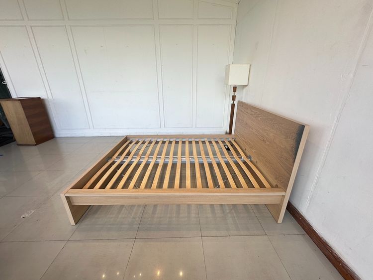 เตียง 5 ฟุต แบรนด์ IKEA รุ่น MALM  รูปที่ 4