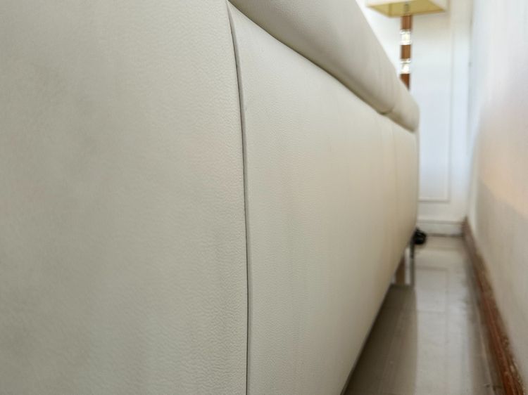 โซฟา 3 ที่นั่ง แบรนด์ PRIMAFIRA เบาะหนังแท้สีขาว  รูปที่ 6