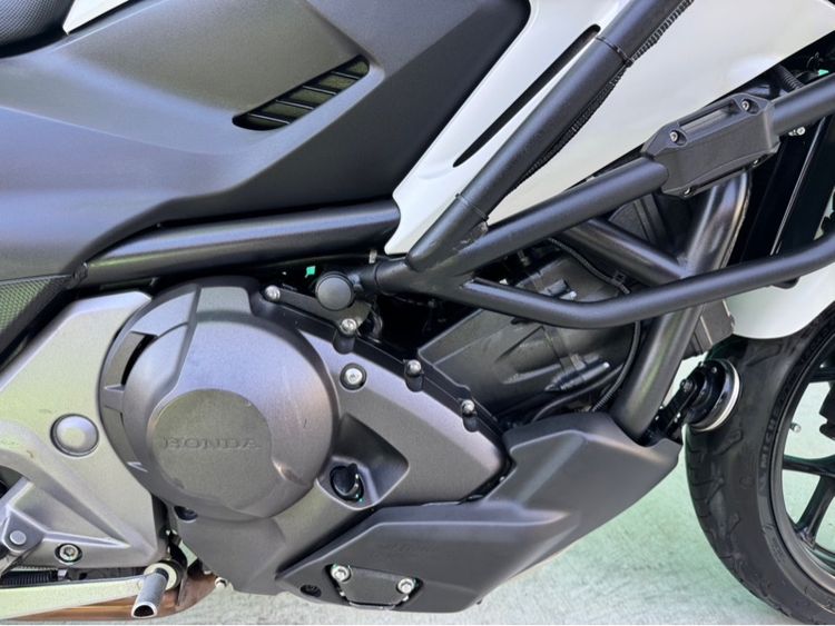 Honda Nc750 สีขาว ปี14จด16 วิ่ง20,000โล รถมือเดียว เกียร์DCT รูปที่ 10