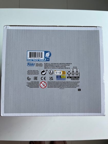 Harry Potter Funko Pop Deluxe 155 ชุดฤดูหนาวถืออมยิ้มสภาพสวยเดิมในกล่อง รูปที่ 8