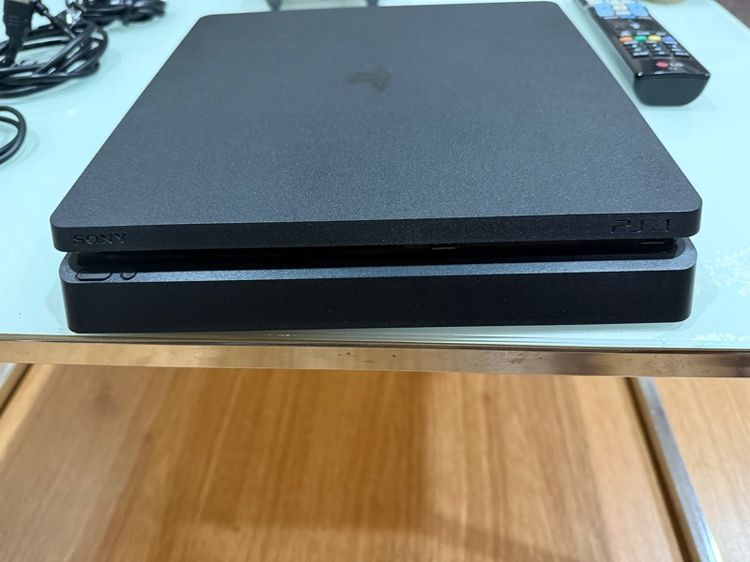 PlayStation 4 (slim) (1TB). รูปที่ 2