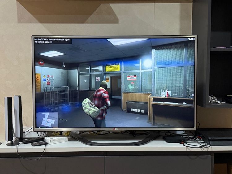 PlayStation 4 (slim) (1TB). รูปที่ 6