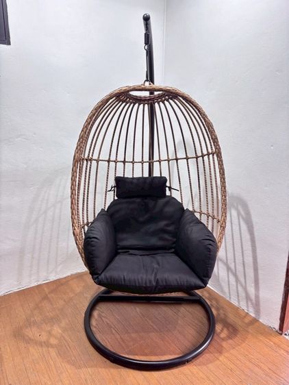 🔥 ชิงช้าหวายเทียม วัสดุดีแข็งแรงน่าใช้แนะนำเลยค่ะสภาพโดยรวมยังดีมากๆนั่งสบายมากค่ะ