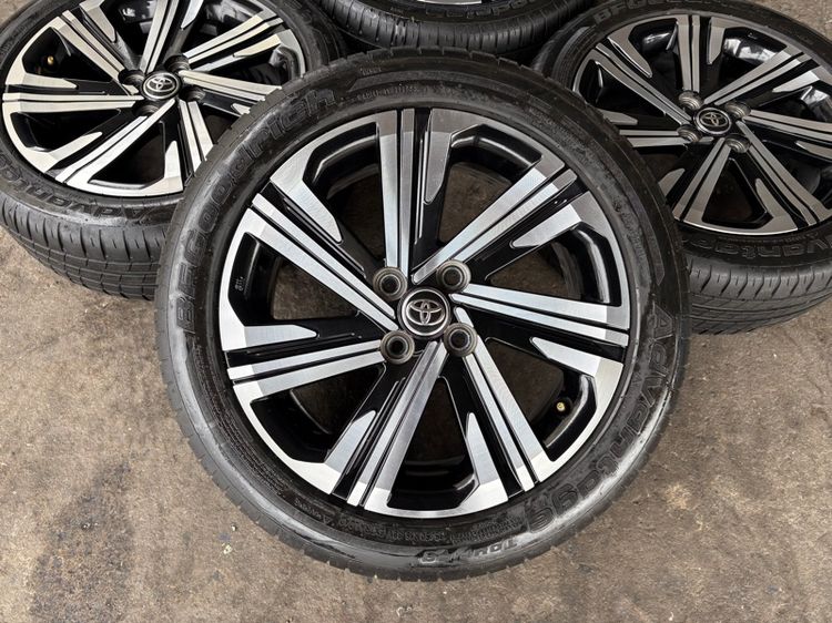 ล้อแม็กขอบ16 TOYOTA YARIS ใส่ VIOS ได้เลยจ้า สภาพสวยมากๆ พร้อมยางBFGOODRICH195-50-16 ปี22 ปีแท้ รูปที่ 2