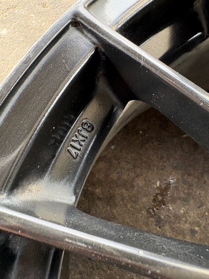 ล้อแม็กขอบ17 RS05RR 4รู100 กว้าง8 ออฟ35 งานKK มีรอยตามการใช้งาน   รูปที่ 9