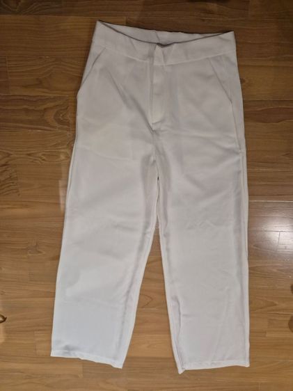 ไม่มีแขน EU 38 อื่นๆ กางเกงสีขาว ขายาว มือหนึ่ง