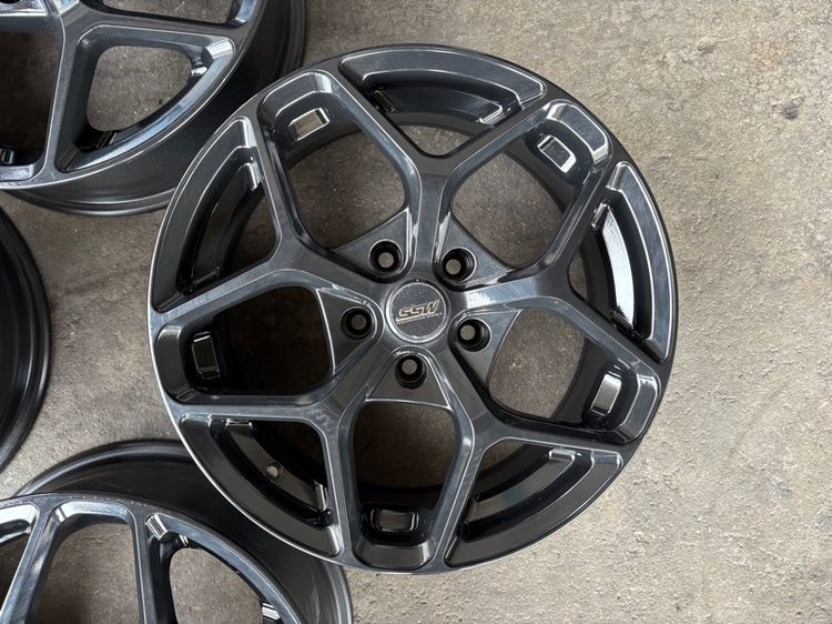 ล้อแม็กขอบ17 SSW 5รู114 กว้าง7 ออฟ35 สีดำเงา งานไทย สภาพสวยมากๆ (ล้อทำสีมาใหม่เพื่อความสวยงาม ไม่มีซ่อม) รูปที่ 5