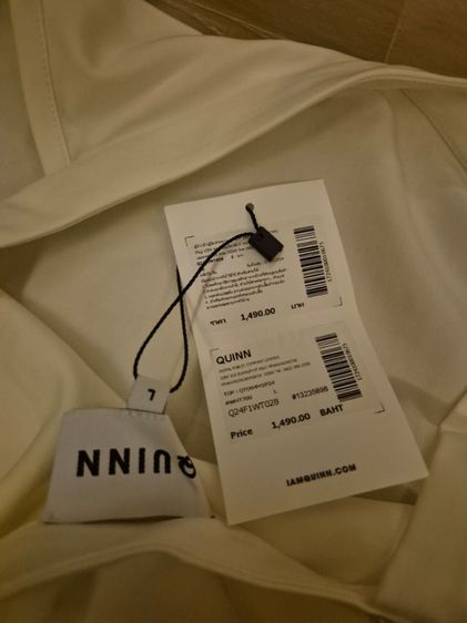 เสื้อสายเดี่ยว สีขาว แบรนด์ Quinn ราคาเต็ม 1,490 บาท รูปที่ 4