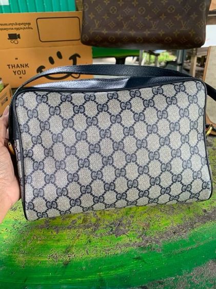 Gucci monogram crossbody bag รูปที่ 4