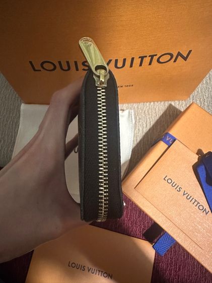 LV Zippy Wallet รูปที่ 4