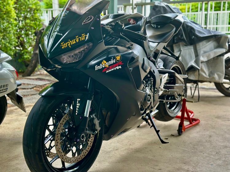HONDA CBR1000RR ปี 2018 รูปที่ 8