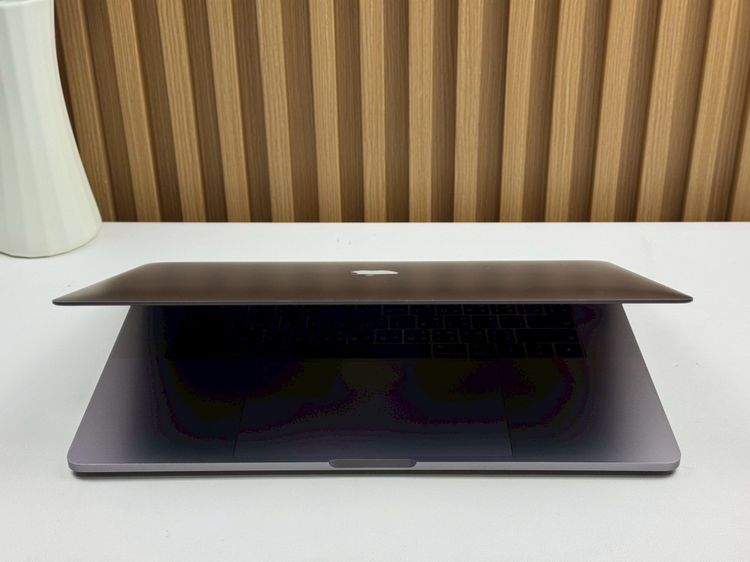 MacBook Pro 15-inch,2019 Four Thunderbolt 3 ports Intel Core i7 Ram16GB SSD256GB SpaceGray รูปที่ 7
