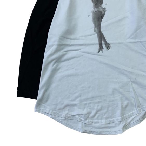 เสื้อแขนยาว งาน JAPAN แท้ 💯 size ขนาดวัดจริง อก 22 ยาว 27 นิ้ว สภาพใหม่มาก ลายสวยสกีนจม เนื้อผ้าดีมากนิ่มใส่สบาย หายากน่าสะสมครับ รูปที่ 4