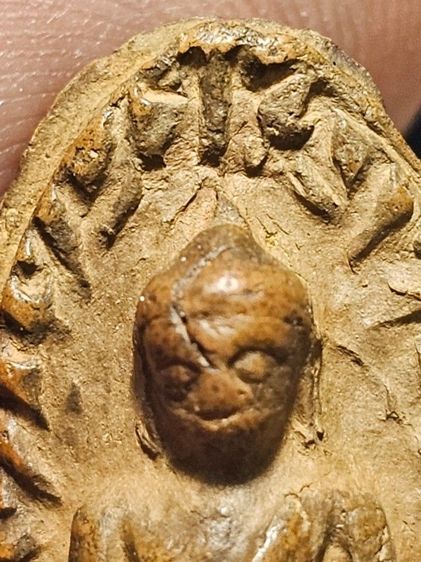 พระรอดกรุวัดมหาวัน รูปที่ 5