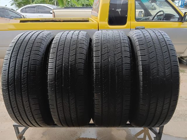 อื่นๆ ยางชุด GOODRIDE  265-65-17 ปี22 สภาพสวย