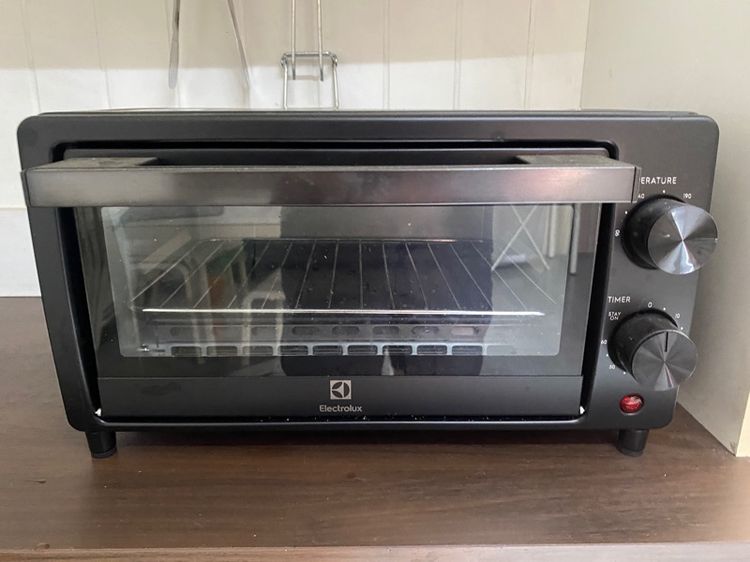 เตาอบ Electrolux 9 ลิตร 800 วัตต์