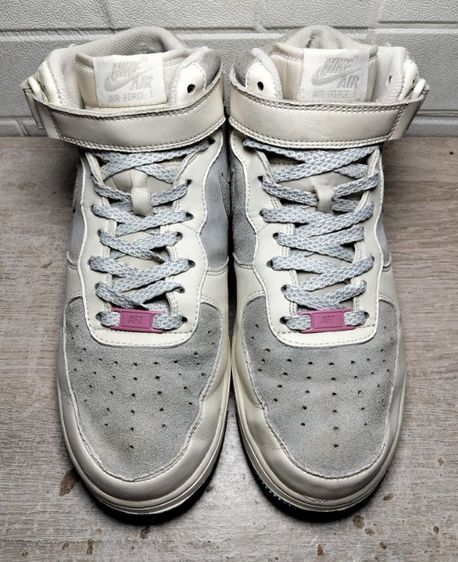 รองเท้ากีฬาหุ้มข้อมือสอง Nike เบอร์ 42 ยาว 26.5cm .สภาพดี พร้อมใช้งาน รูปที่ 2