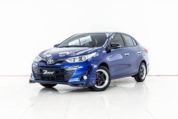 รถ Toyota Yaris ATIV 1.2 S สี น้ำเงิน