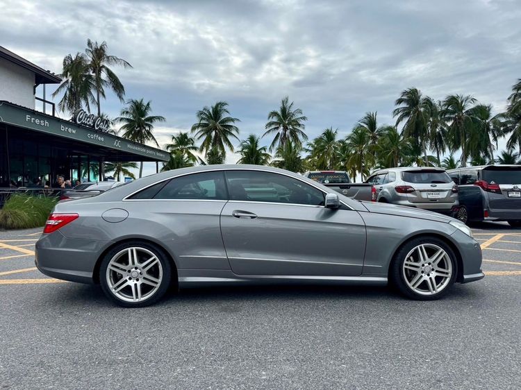รถ Mercedes-Benz E-Class E250 AMG สี เทา