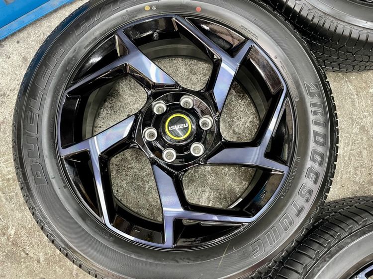 ล้อแม็ก ISUZU MU-X RS ขอบ 20” น้องป้ายแดง ยาง BRIDGESTONE 265-50R20 ปี 25 ตุ่มหน้ายางยังเห็นอยู่จางๆ รูปที่ 7