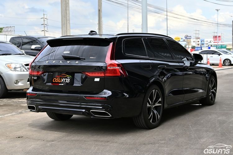 Volvo V60 2022 2.0 T8 Inscription 4WD Sedan ปลั๊กอินไฮบริด (PHEV) ไม่ติดแก๊ส เกียร์อัตโนมัติ ดำ รูปที่ 3