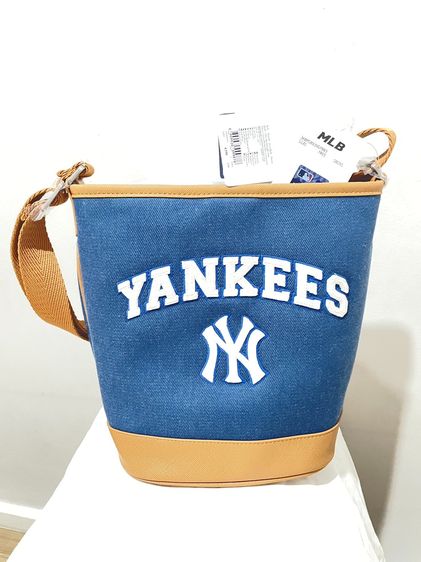 กระเป๋าสะพาย MLB ทรงบัคเก็ต (มือหนึ่ง)  รูปที่ 2