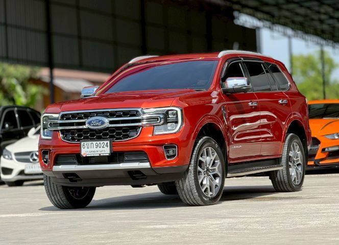 Ford Everest 2022 2.0 Bi-Turbo Titanium+ 4WD ดีเซล เกียร์อัตโนมัติ ส้ม