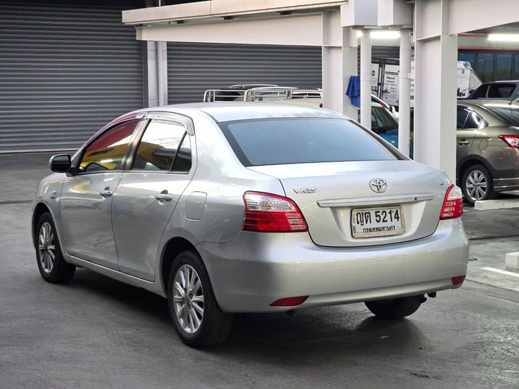 Toyota Vios 2011 1.5 J Sedan เบนซิน ไม่ติดแก๊ส เกียร์อัตโนมัติ บรอนซ์เงิน รูปที่ 4