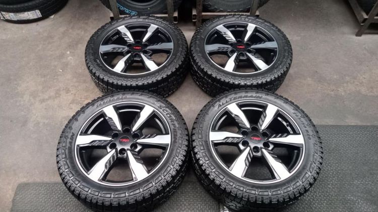 ล้อแม็ก fortuner TRD ขอบ 20พร้อมยาง