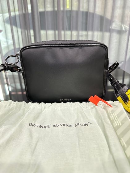 กระเป๋า Off White crossbody ของแท้ รูปที่ 2