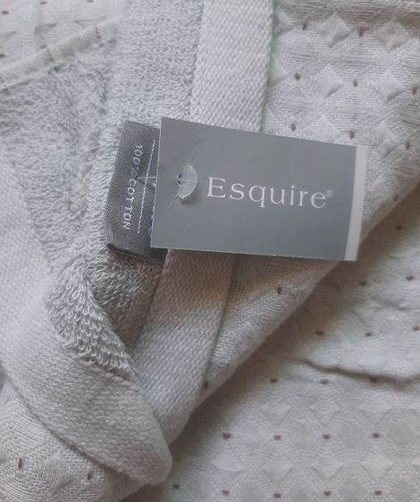 ผ้าขนหนูเช็ดตัวผืนใหญ่ Esquire