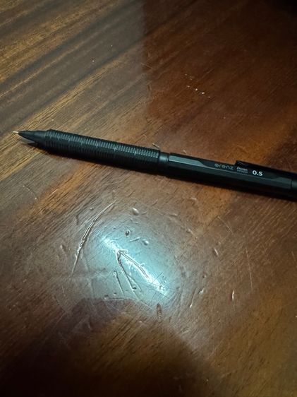 อุปกรณ์การเขียนและลบคำผิด ขานดินสอกด pentel orenz 0.5