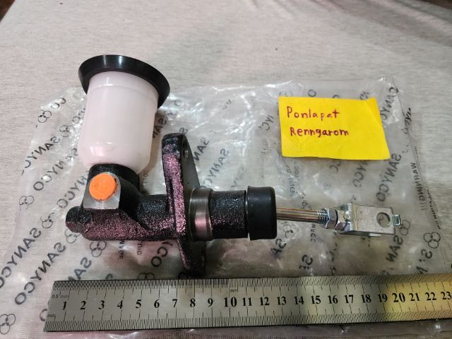 ปั๊มคลัตช์บน Toyota Hero