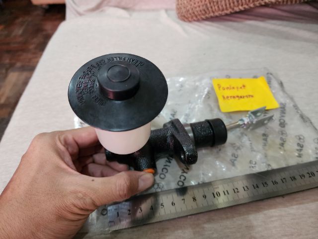 ปั๊มคลัตช์บน Toyota Hero รูปที่ 3