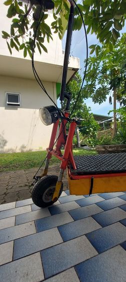 สกูดเตอร์ไฟฟ้า งานประดิษฐ์ รูปที่ 4