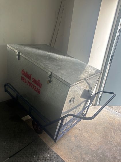 ขายรถเข็นขายของพร้อมกล่องหีบสังกะสี