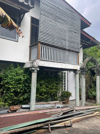 ให้เช่าบ้าน2ชั้นพร้อมอาคาร4ชั้นติดถนนใหญ่สมุทรปราการใกล้รถไฟฟ้า BTS เนื้อที่เกือบ1ไร่ เช่าเพียงเดือนละ 90,000บาท รูปที่ 3