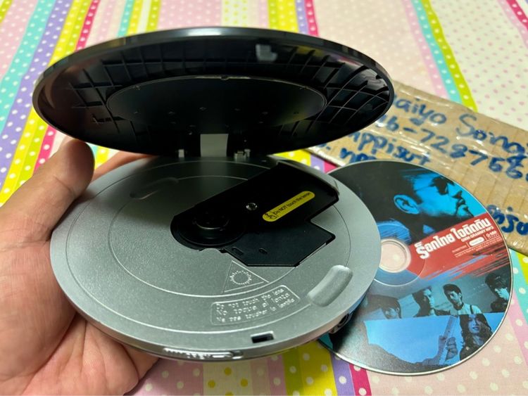 เครื่องเล่นแผ่น CD MP3 YR-Q60 รูปที่ 3