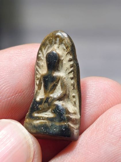 พระรอดสภาพใช้ รูปที่ 3