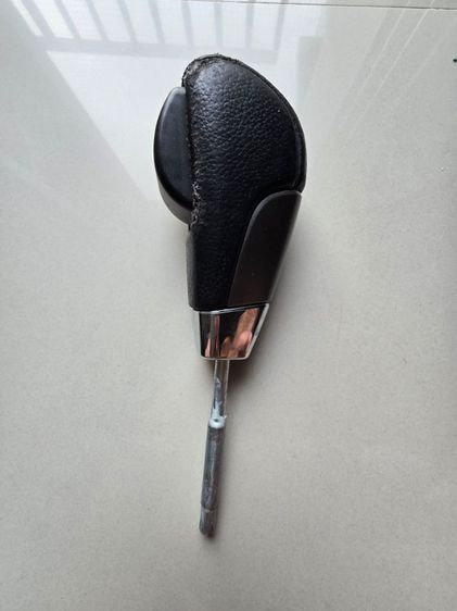 หัวเกียร์ Subaru XV 2016 แท้ สภาพหนังหุ้มยุ่ย  รูปที่ 2