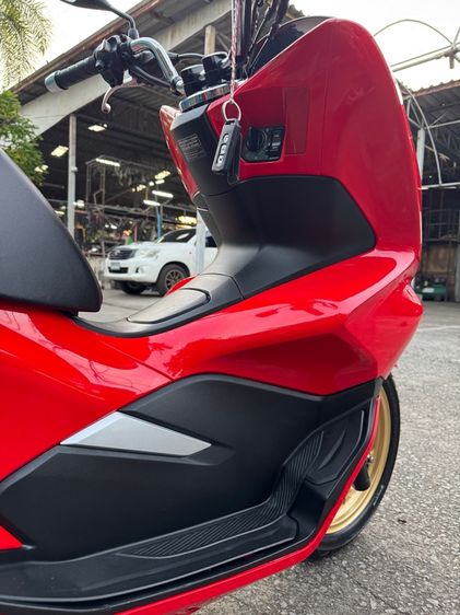 HONDA PCX 150 รถใช้น้อยเครื่องดีมาก สีสวยมากต้องมาดูของจริงมีสถานที่ให้ทดลองขับขี่ก่อนซื้อ รูปที่ 12