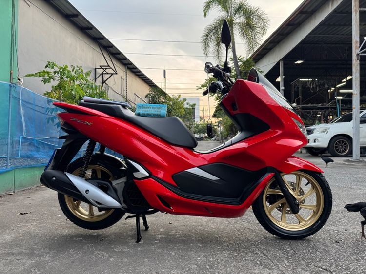 HONDA PCX 150 รถใช้น้อยเครื่องดีมาก สีสวยมากต้องมาดูของจริงมีสถานที่ให้ทดลองขับขี่ก่อนซื้อ รูปที่ 2