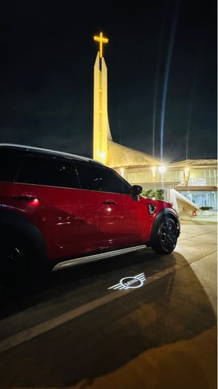 รถ Mini COUNTRYMAN 2.0 S สี แดง