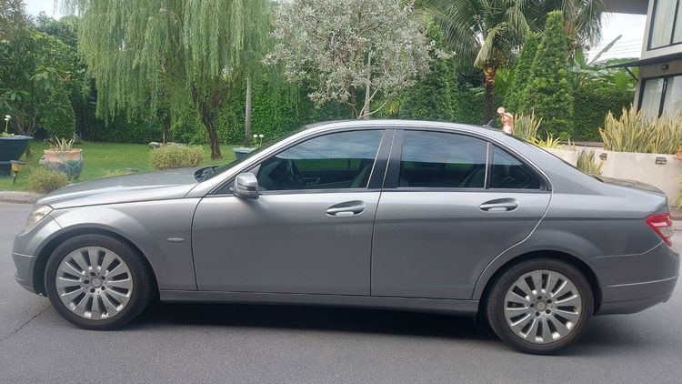 Mercedes-Benz C-Class 2010 C200 CGI Sedan เบนซิน ไม่ติดแก๊ส เกียร์อัตโนมัติ เทา รูปที่ 2