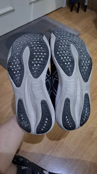 ส่งต่อรองเท้าวิ่ง Asics Gel-Nimbus25 ผู้หญิง สีดำ รูปที่ 7